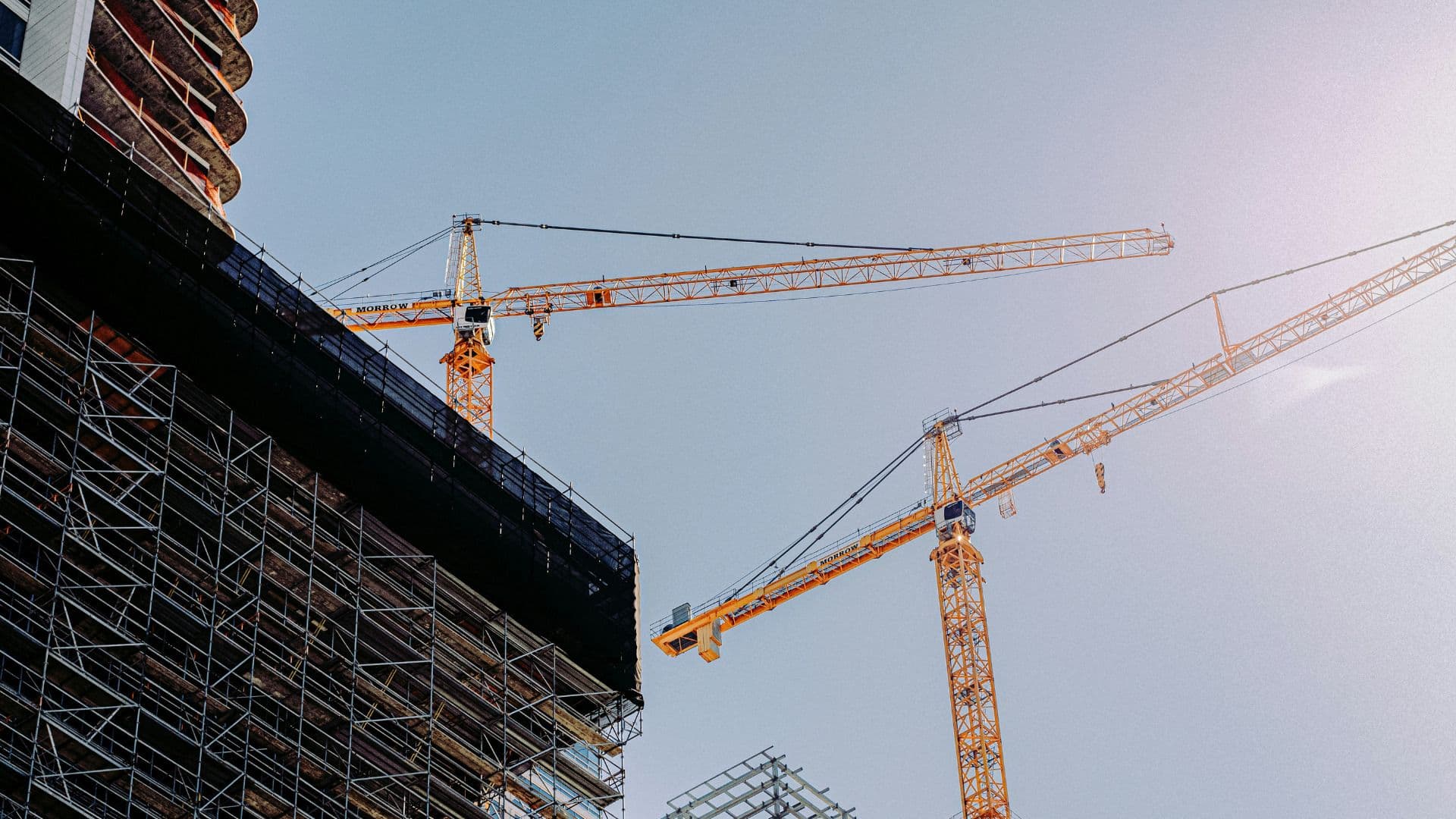 Caldo in cantiere 2026: la cassa integrazione che aiuta